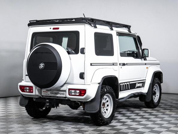 Suzuki Jimny IV с пробегом 2019 года, цена 2 800 000 рублей, 31655 км, внедорожник, Автокод Объявления