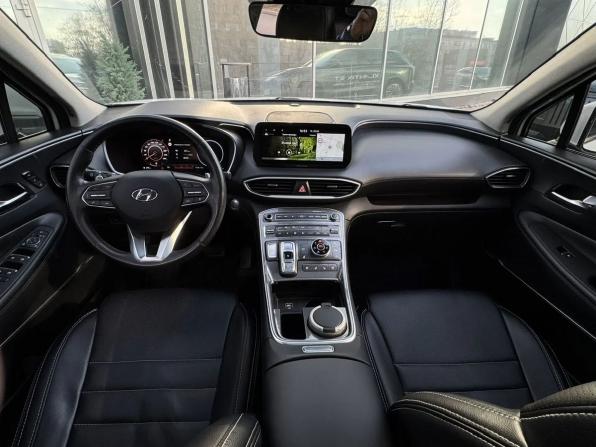 Hyundai Santa Fe IV Рестайлинг с пробегом 2021 года, цена 3 777 000 рублей, 50233 км, внедорожник, Автокод Объявления