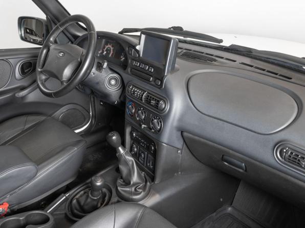 Lada (ВАЗ) Niva Travel I с пробегом 2023 года, цена 937 325 рублей, 78889 км, внедорожник, Автокод Объявления