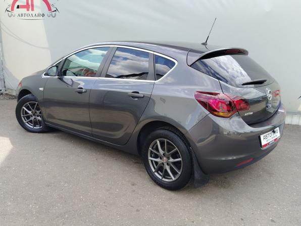 Opel Astra J с пробегом 2011 года, цена 649 000 рублей, 169182 км, хэтчбек, Автокод Объявления