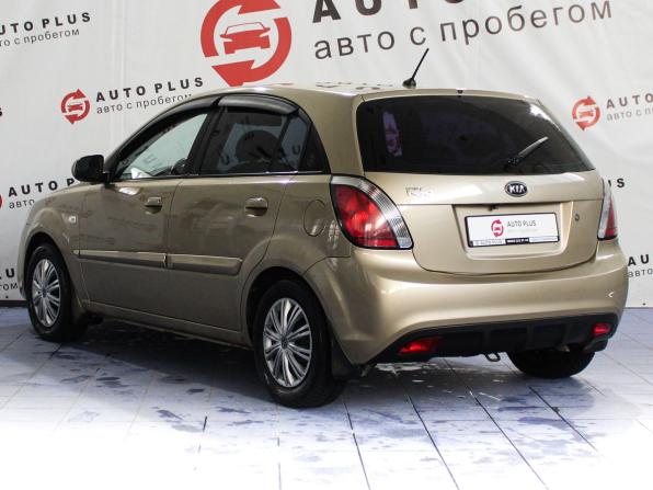 Kia Rio II Рестайлинг с пробегом 2010 года, цена 499 000 рублей, 201784 км, хэтчбек, Автокод Объявления