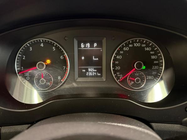 Volkswagen Jetta VI с пробегом 2012 года, цена 1 050 000 рублей, 236000 км, седан, Автокод Объявления