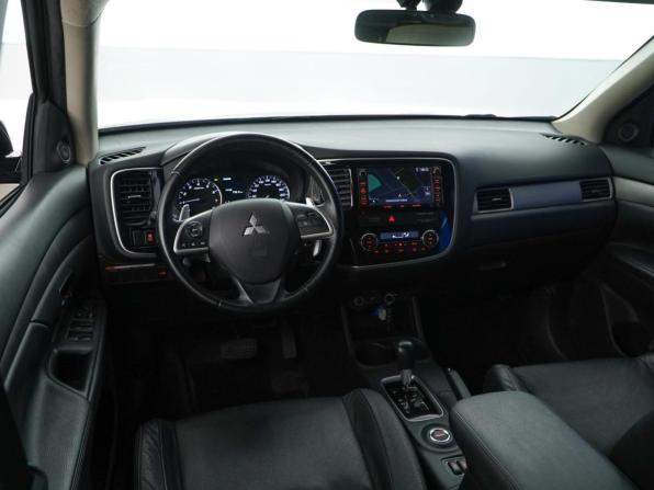 Mitsubishi Outlander III Рестайлинг с пробегом 2014 года, цена 1 649 099 рублей, 132593 км, внедорожник, Автокод Объявления