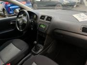 Volkswagen Polo V Рестайлинг Санкт-Петербург  - изображение 22