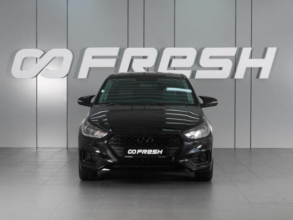 Hyundai Solaris II с пробегом 2018 года, цена 1 599 000 рублей, 96948 км, седан, Автокод Объявления