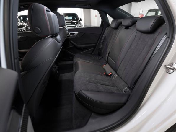 Audi A4 V (B9) Рестайлинг с пробегом 2025 года, цена 5 700 000 рублей, 50 км, седан, Автокод Объявления