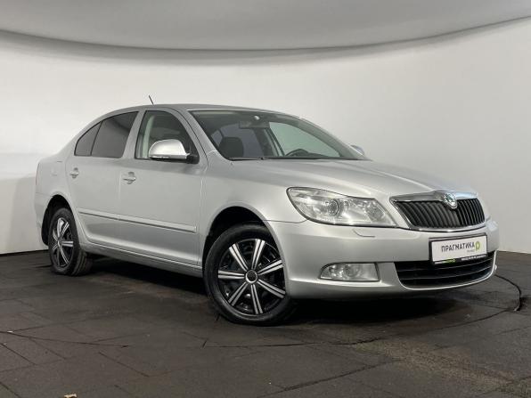 Skoda Octavia II (A5) Рестайлинг с пробегом 2012 года, цена 780 000 рублей, 221098 км, лифтбек, Автокод Объявления