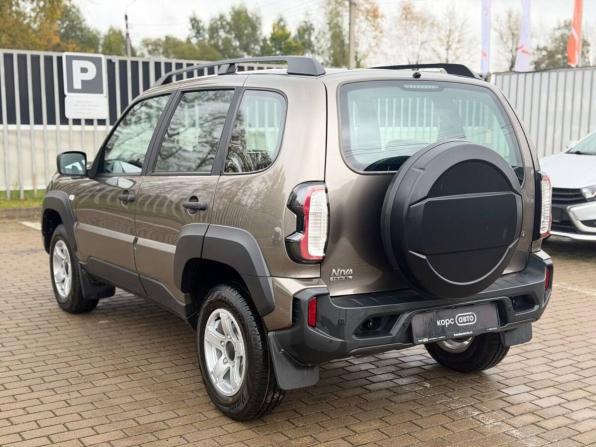Lada (ВАЗ) Niva Travel I с пробегом 2025 года, цена 1 198 100 рублей, 9078 км, внедорожник, Автокод Объявления