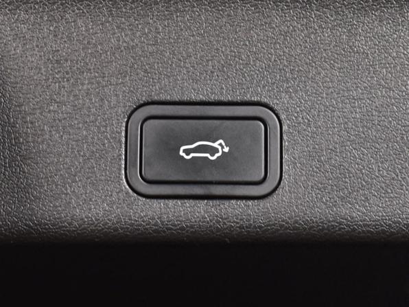 Geely Atlas Pro с пробегом 2023 года, цена 2 149 999 рублей, 48774 км, внедорожник, Автокод Объявления