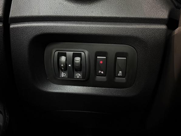 Renault Kaptur I с пробегом 2018 года, цена 1 730 000 рублей, 95605 км, внедорожник, Автокод Объявления