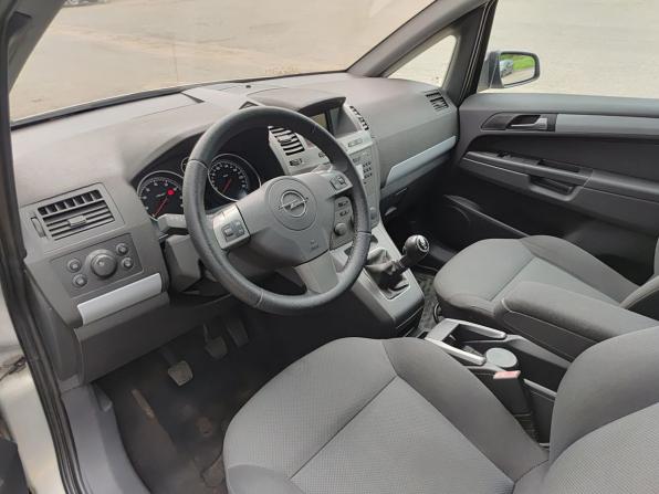 Opel Zafira B с пробегом 2007 года, цена 427 500 рублей, 177909 км, компактвэн, Автокод Объявления