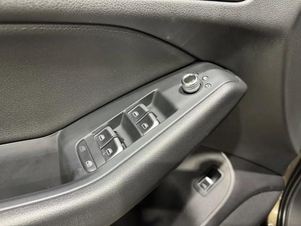Audi Q5 I (8R) Рестайлинг с пробегом 2012 года, цена 1 870 000 рублей, 134582 км, внедорожник, Автокод Объявления