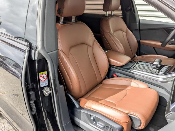 Audi Q8 I (4M) с пробегом 2019 года, цена 6 250 000 рублей, 130939 км, внедорожник, Автокод Объявления