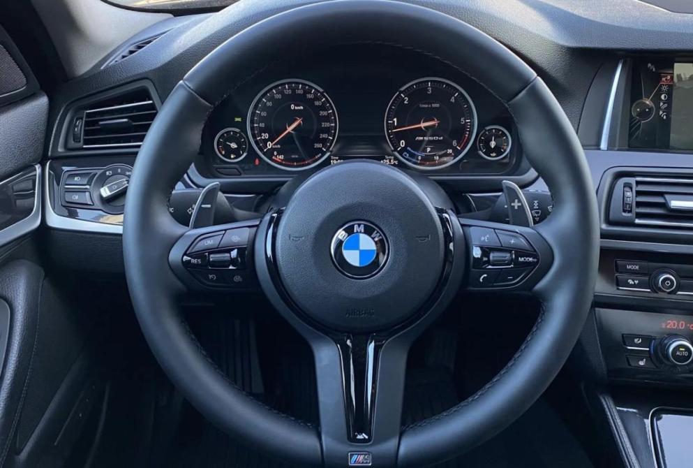 BMW 5 серии VI (F10/F11/F07) Абакан  - изображение 12