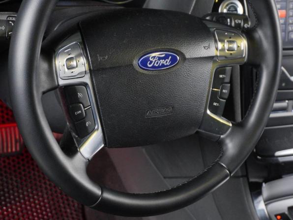 Ford Mondeo IV Рестайлинг с пробегом 2013 года, цена 890 000 рублей, 224312 км, седан, Автокод Объявления