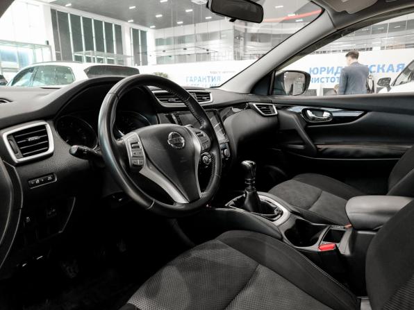 Nissan Qashqai II с пробегом 2016 года, цена 1 680 000 рублей, 125310 км, внедорожник, Автокод Объявления