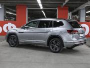Volkswagen Teramont I Рестайлинг Москва  - изображение 31
