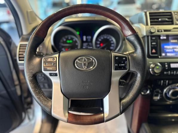 Toyota Land Cruiser Prado 150 Series Рестайлинг 1 с пробегом 2015 года, цена 3 695 000 рублей, 120916 км, внедорожник, Автокод Объявления