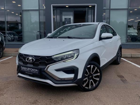 Lada (ВАЗ) Vesta I Рестайлинг (NG) с пробегом 2024 года, цена 1 345 000 рублей, 57450 км, седан, Автокод Объявления