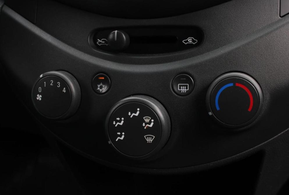 Chevrolet Spark III Саратов  - изображение 19