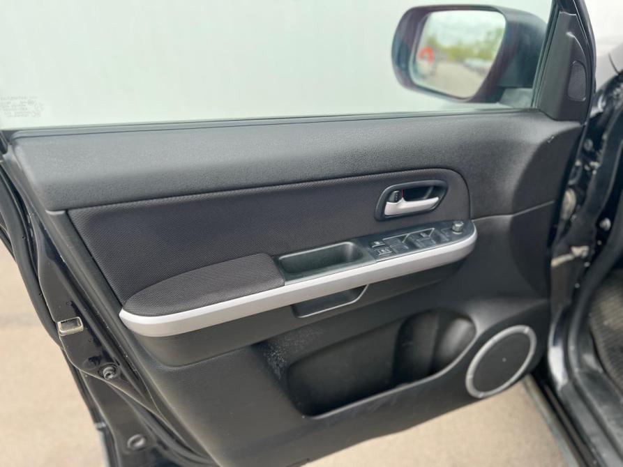 Suzuki Grand Vitara II Рестайлинг Санкт-Петербург  - изображение 17