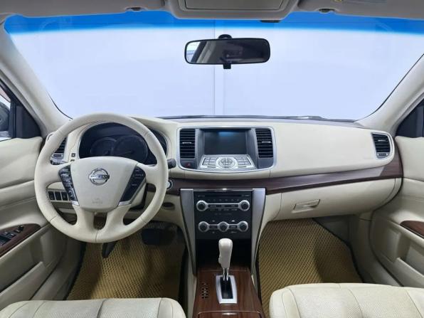 Nissan Teana II с пробегом 2010 года, цена 999 000 рублей, 250245 км, седан, Автокод Объявления