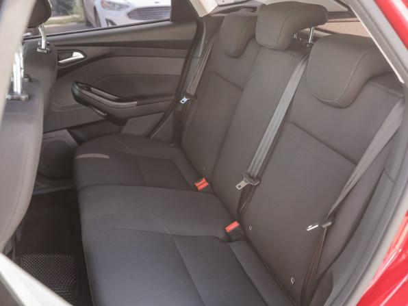 Ford Focus III Рестайлинг с пробегом 2018 года, цена 1 099 000 рублей, 229760 км, хэтчбек, Автокод Объявления