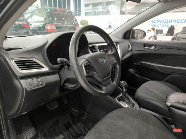 Hyundai Solaris II с пробегом 2019 года, цена 1 350 000 рублей, 86377 км, седан, Автокод Объявления