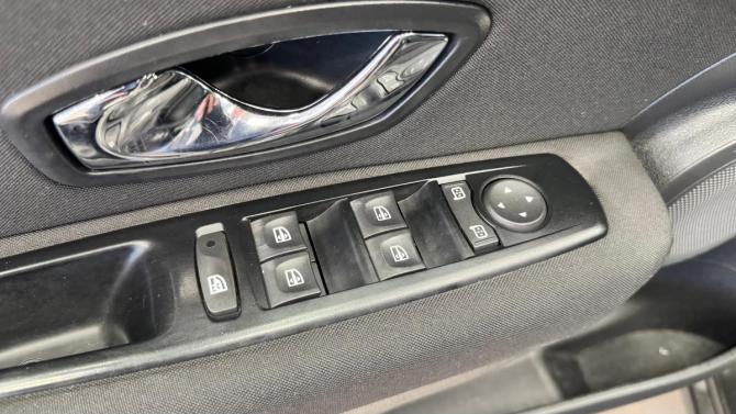 Renault Megane III с пробегом 2012 года, цена 599 000 рублей, 193860 км, хэтчбек, Автокод Объявления