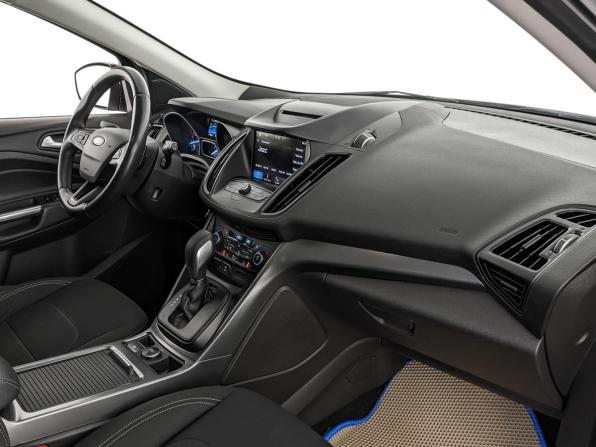 Ford Kuga II Рестайлинг с пробегом 2018 года, цена 1 725 000 рублей, 71957 км, внедорожник, Автокод Объявления