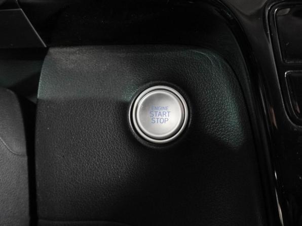 Hyundai Staria I с пробегом 2022 года, цена 5 399 000 рублей, 52841 км, минивэн, Автокод Объявления