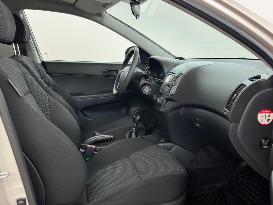 Hyundai i30 I Москва  - изображение 9