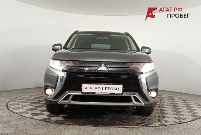 Mitsubishi Outlander III Рестайлинг 3 с пробегом 2022 года, цена 2 620 000 рублей, 62200 км, внедорожник, Автокод Объявления