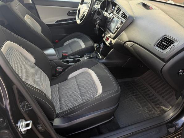 Kia Ceed II с пробегом 2014 года, цена 1 150 000 рублей, 160485 км, хэтчбек, Автокод Объявления
