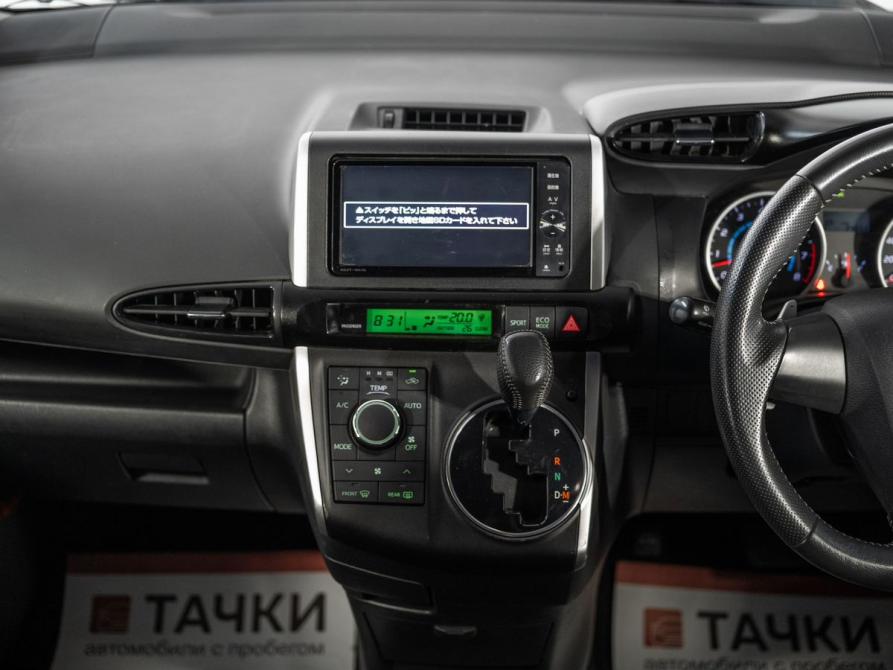 Toyota Wish II Рестайлинг Иркутск  - изображение 12