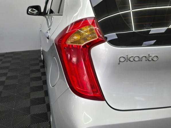 Kia Picanto II с пробегом 2014 года, цена 1 099 000 рублей, 117893 км, хэтчбек, Автокод Объявления