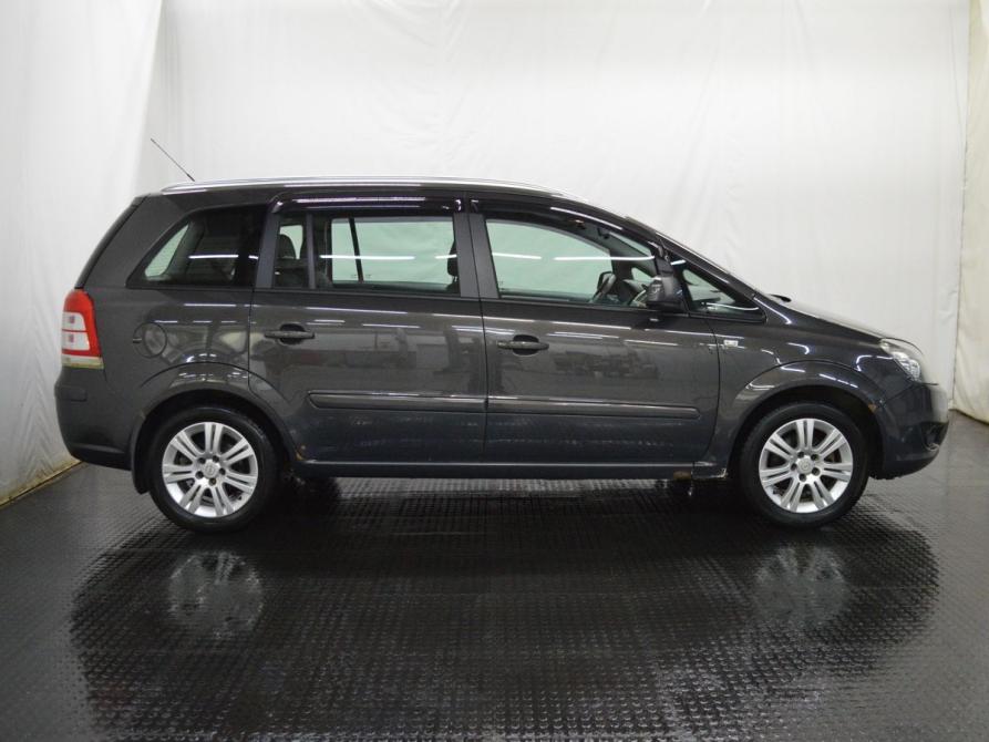 Opel Zafira B Рестайлинг Санкт-Петербург  - изображение 4
