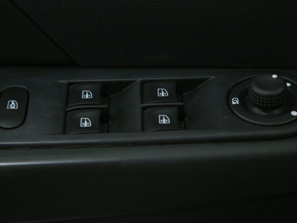 Renault Kaptur I с пробегом 2016 года, цена 1 257 000 рублей, 153000 км, внедорожник, Автокод Объявления