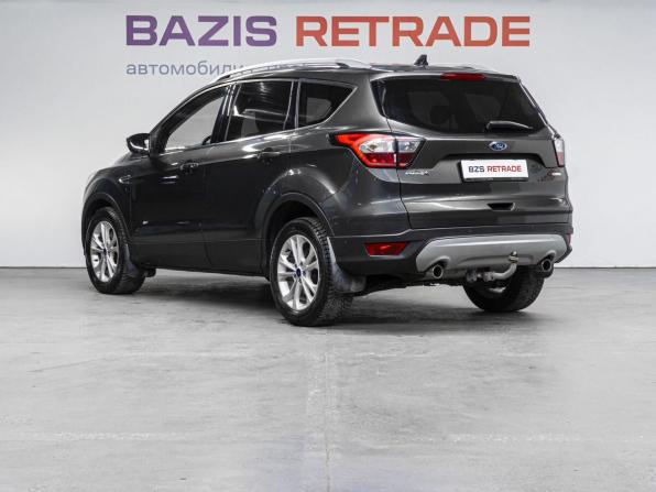 Ford Kuga II Рестайлинг с пробегом 2018 года, цена 1 579 000 рублей, 164216 км, внедорожник, Автокод Объявления