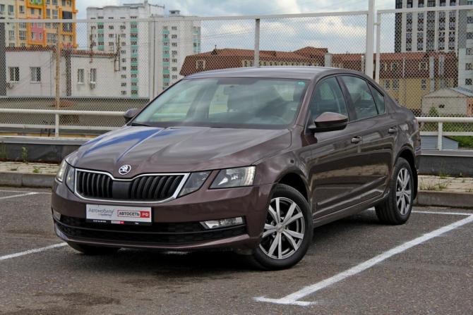 Skoda Octavia III (A7) Рестайлинг с пробегом 2018 года, цена 1 669 200 рублей, 119975 км, лифтбек, Автокод Объявления