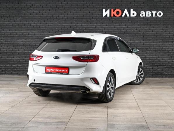 Kia Ceed III с пробегом 2018 года, цена 1 550 000 рублей, 98631 км, хэтчбек, Автокод Объявления