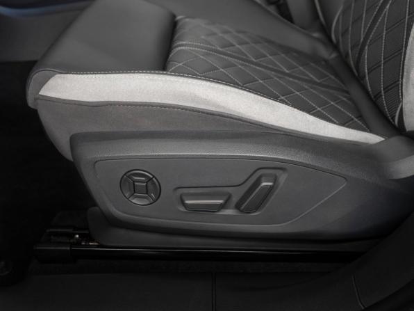 Audi Q3 II (F3) с пробегом 2026 года, цена 4 140 000 рублей, 86 км, внедорожник, Автокод Объявления