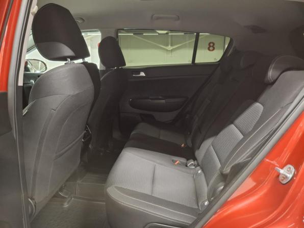 Kia Sportage IV Рестайлинг с пробегом 2019 года, цена 2 375 000 рублей, 105086 км, внедорожник, Автокод Объявления