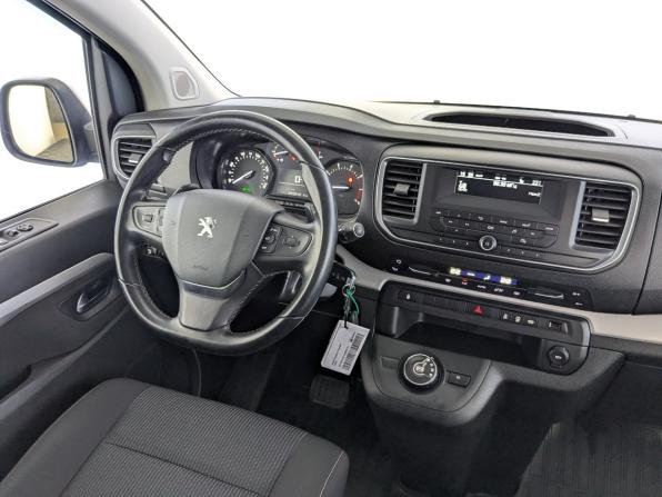 Peugeot Traveller I с пробегом 2020 года, цена 3 200 000 рублей, 99035 км, минивэн, Автокод Объявления
