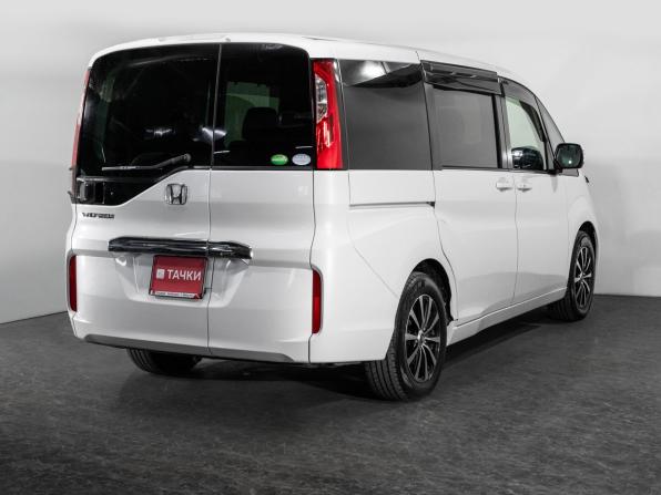 Honda Stepwgn V с пробегом 2015 года, цена 1 649 500 рублей, 129000 км, минивэн, Автокод Объявления
