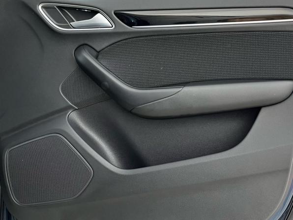 Audi Q3 I (8U) Рестайлинг с пробегом 2016 года, цена 2 755 000 рублей, 83764 км, внедорожник, Автокод Объявления