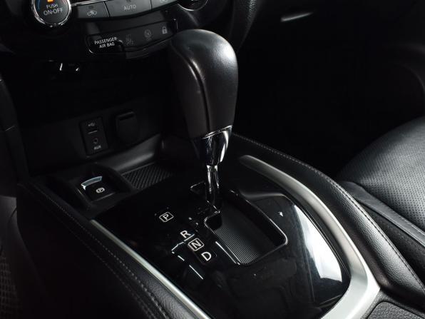 Nissan Qashqai II с пробегом 2016 года, цена 1 764 997 рублей, 126271 км, внедорожник, Автокод Объявления