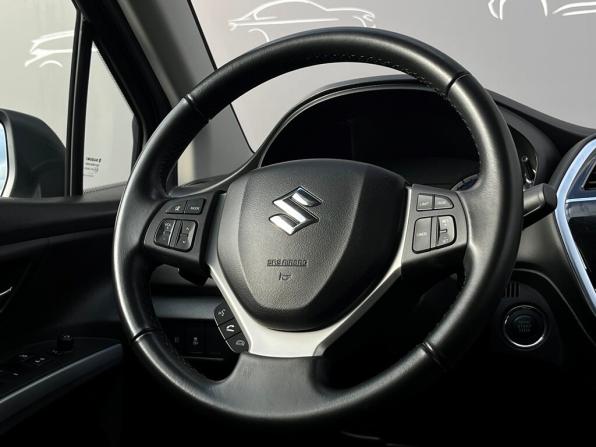 Suzuki SX4 II (S-Cross) Рестайлинг с пробегом 2021 года, цена 1 735 600 рублей, 66271 км, хэтчбек, Автокод Объявления