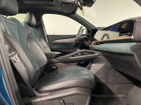 Geely Monjaro I с пробегом 2022 года, цена 2 785 000 рублей, 64474 км, внедорожник, Автокод Объявления