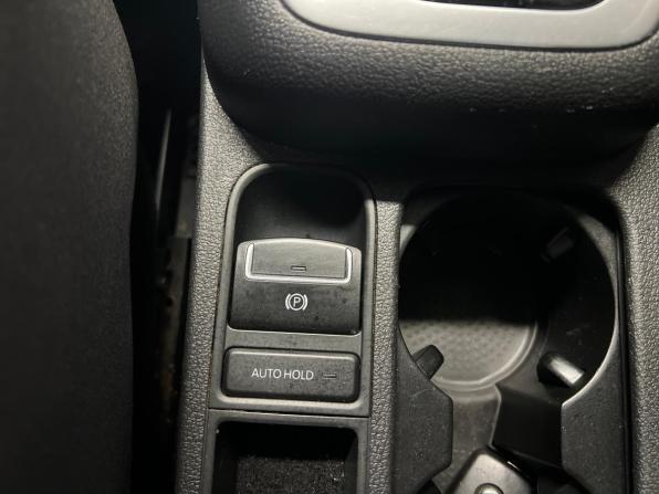 Volkswagen Tiguan I Рестайлинг с пробегом 2013 года, цена 1 120 000 рублей, 218000 км, внедорожник, Автокод Объявления